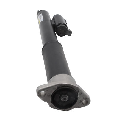 รถ Shocker สำหรับ Mercedes W205 โช้คอัพหลังปรับ 2053208530 2053208630