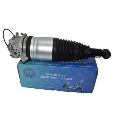 สปริงอากาศและโช้คอัพสำหรับ VW Touareg II Porsche 958 ระบบกันสะเทือนอากาศด้านหลัง 95835802001 95835802002