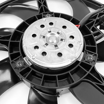 พัดลมเย็นอัตโนมัติ 300W ใหม่โดยไม่มีตัวต่อรองสําหรับ BMW Mini R56 2007-2016 1.5t โดยไม่มีตัวต่อรอง