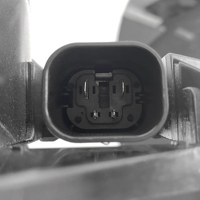 พัดลมเย็นเรเดียเตอร์ 600W สําหรับ BMW X1 E84 2009-2016
