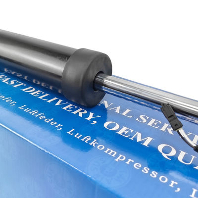 เครื่องดับกระแทกสําหรับ Maserati Levante 670037439 670159886 462400011553 กระแทกอากาศด้านหลัง